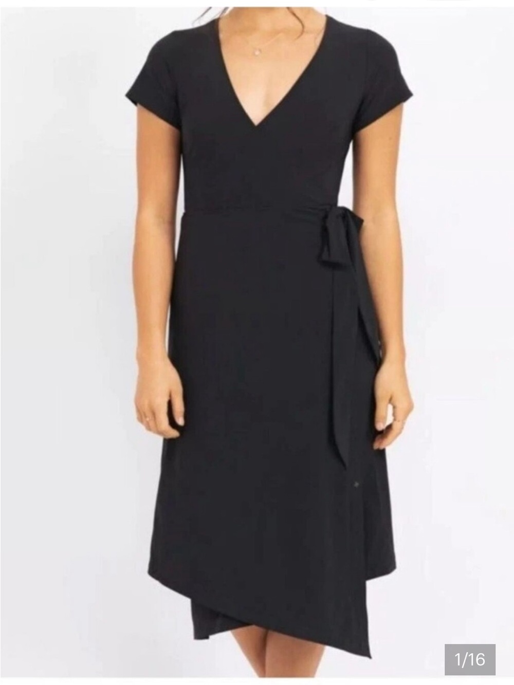Elegant Black V-Neck Wrap Midi Dress with Side Tie